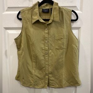 Crazy Horse a Liz Claiborne company petite sleeveless button-down blouse size XL